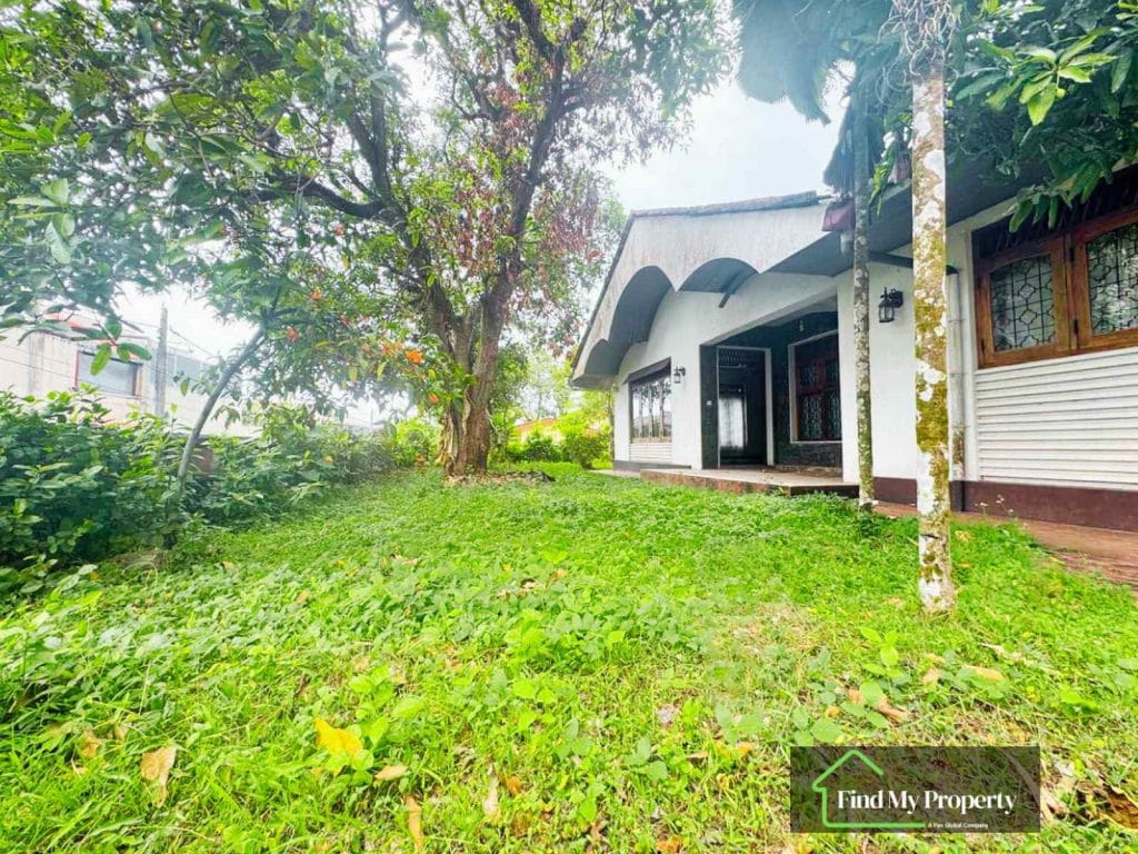 Land for Sale in Thalawathugoda – Siripura Housing Scheme