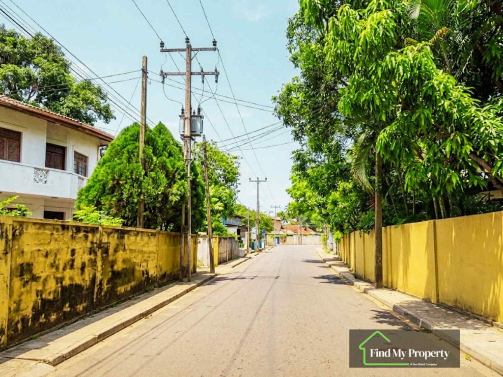 Land for Sale in Kirulapone, Colombo 05
